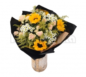Buket - Suncokreti i mini ruže sa dekoracijom