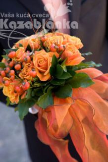 BDM 082. Bidermajer - Narandžaste ruže sa bobicama